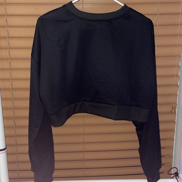 3 pack of brand new cropped sweaters new without tags. Black white and blue. - Picture 5 of 7